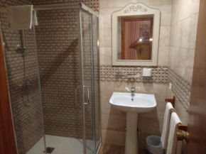  Hostal Avenida  Аренас-Де-Сан-Педро